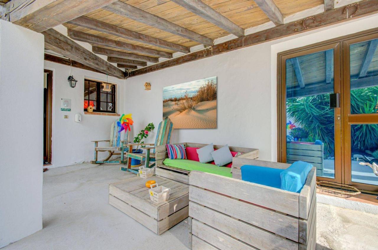 Hotel La Palunette Saintes-Maries-de-la-Mer Buitenkant foto