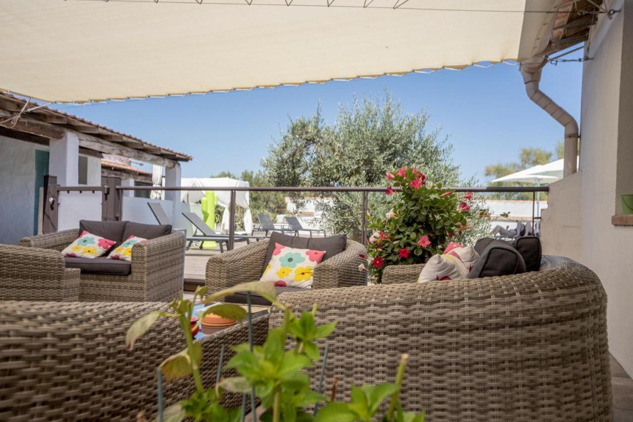 Hotel La Palunette Saintes-Maries-de-la-Mer Buitenkant foto