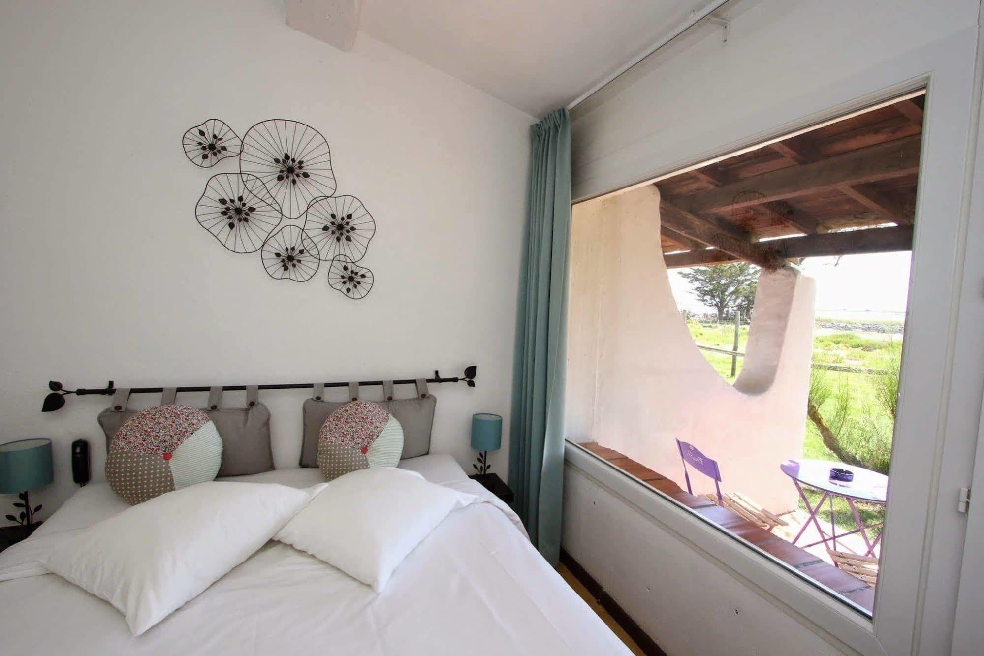 Hotel La Palunette Saintes-Maries-de-la-Mer Buitenkant foto