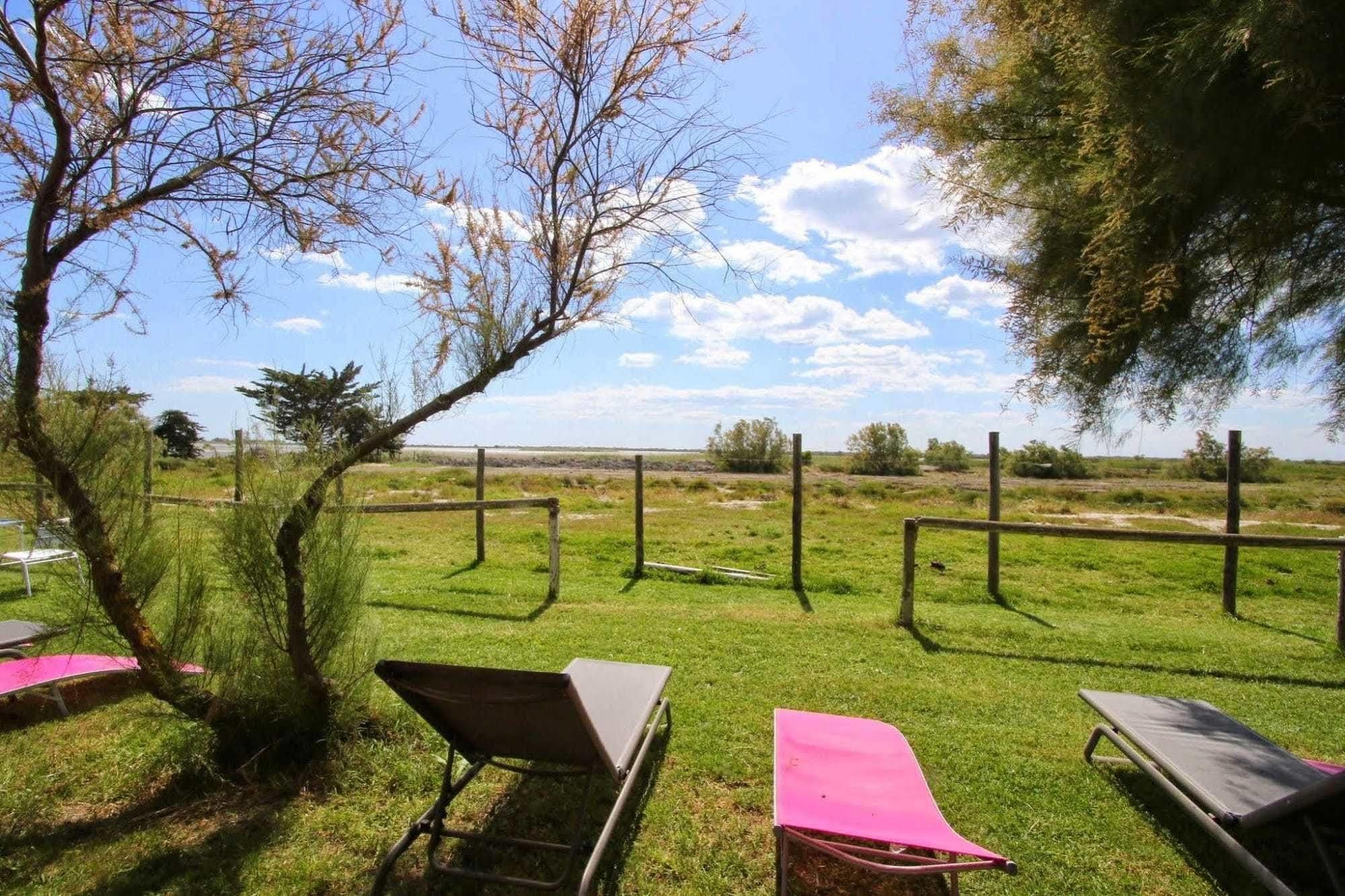 Hotel La Palunette Saintes-Maries-de-la-Mer Buitenkant foto